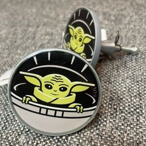 Star Wars Mandalorian Baby Yoda! Set of 2 drawer / cabinet hardware knobs, pulls